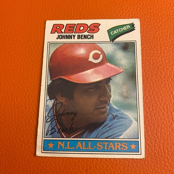 1977 Topps Baseball Johnny Bench #70, Reds - Picture 1 of 3